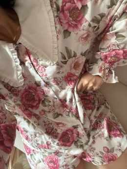 KOMPLET DOMOWY W KWIATY Z KOŁNIERZYKIEM ROSALINA DREAM SPODNIE