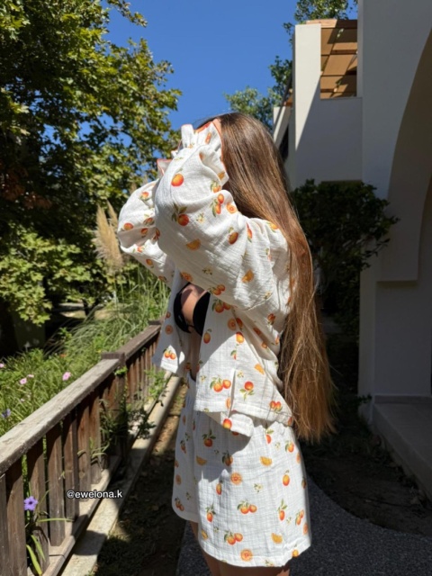 Piżama damska z motywem mandarynek – koszulka i szorty