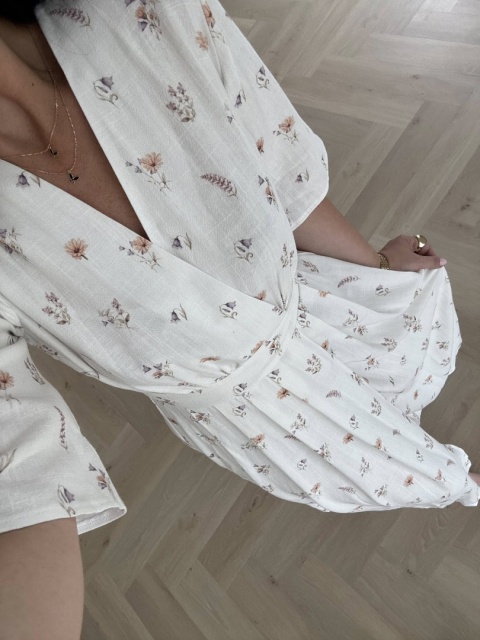 SUKIENKA KOPERTOWA W KWIATY MIDI SOFIA BLOOM